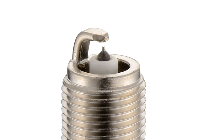 Automotive spark plugs  thread size 14mm NQH6RTIP-10