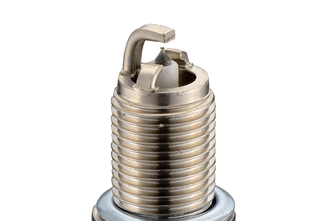 Thread size 14mm automotive spark plugs K6REJI