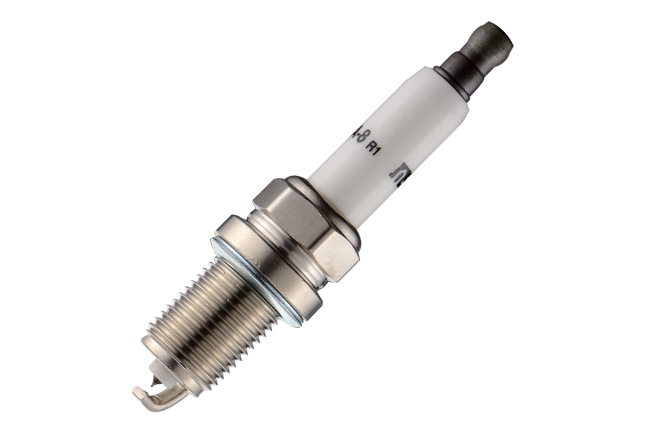 Thread size 14mm automotive spark plugs  NK7RTIPA-8R1