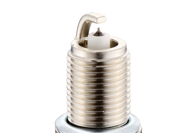 Thread size 14mm automotive spark plugs  NK7RTIPA-8R1