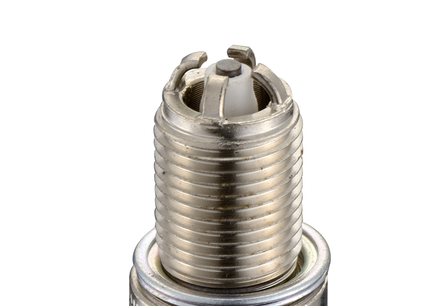 Automotive spark plugs K6RTQYA